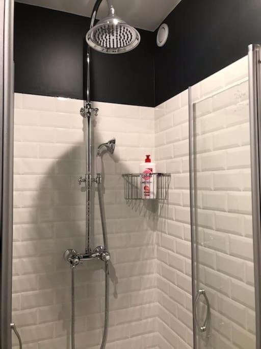Sejour Detente Au Coeur De Macon Spa,Cine,Bouteille Offerte 외부 사진